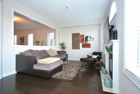 For Lease - 2105 Falling Green Drive, Oakville, Ontario - Photo 5