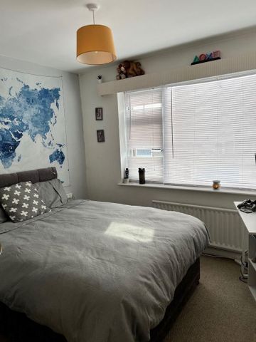 2 bedroom maisonette to rent - Photo 2