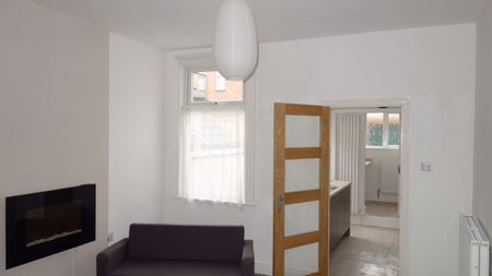 Dean Street, Stoke, Coventry, West Midlands, CV2 - Photo 3