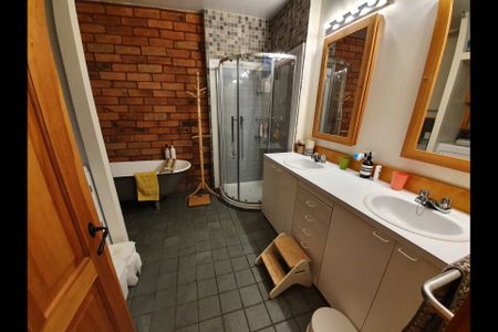 House For rent Montreal Plateau - 1 room - Photo 2