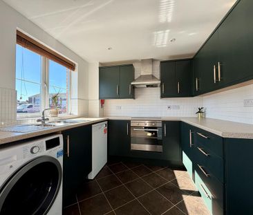 2 bedroom flat to rent - Photo 6