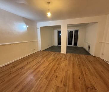 Eliot Close, Tamworth, Property for rent - Photo 3