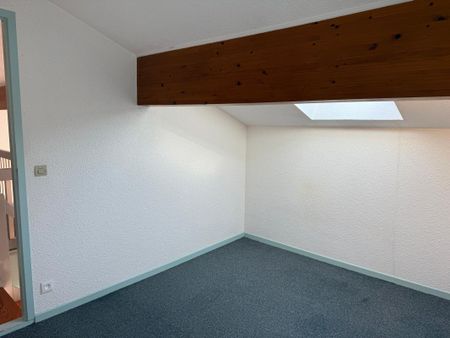 Location Appartement 2 pièces 63m² MONT DE MARSAN 40000 - Photo 3