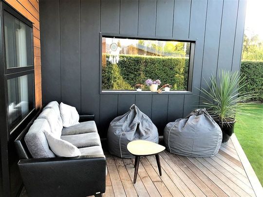 Charming 3BR Home in Serene Albert Town - Photo 1