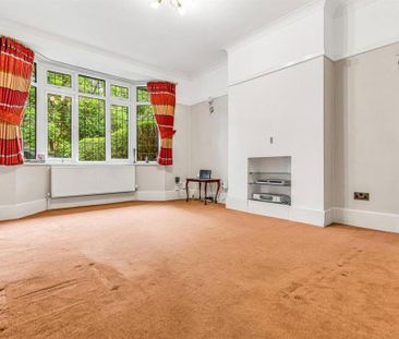 5 bedroom semi-detached house to rent - Photo 2