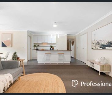 Stunning Family Home for Rent in Skye, VIC 3977 - Photo 5