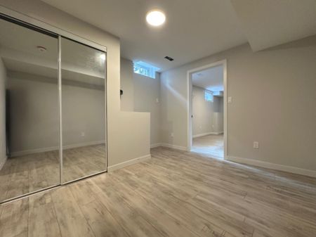 For Lease - 58 Moore Place Unit# B, Barrie, Ontario - Photo 2