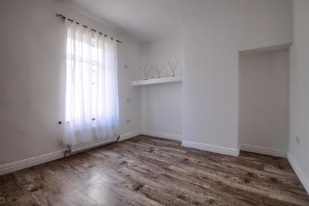 2 bedroom house to rent - Photo 3