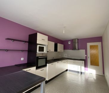 Location Appartement 5 pièces 103m² EVREUX 27000 - Photo 5