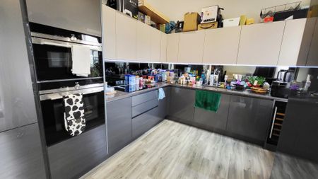 Wellington Road, Enfield - Photo 5