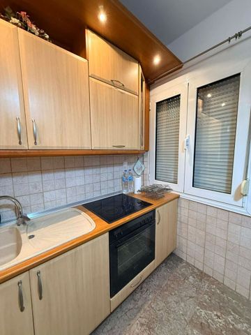 Διαμέρισμα για ενοικίαση 40 Εκκλησιές (40 Εκκλησιές - Ευαγγελίστρια) - Photo 2