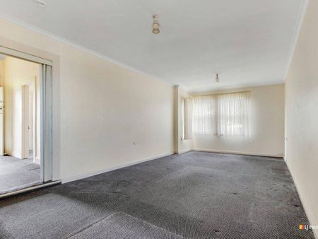 Walk to City Centre - Photo 3