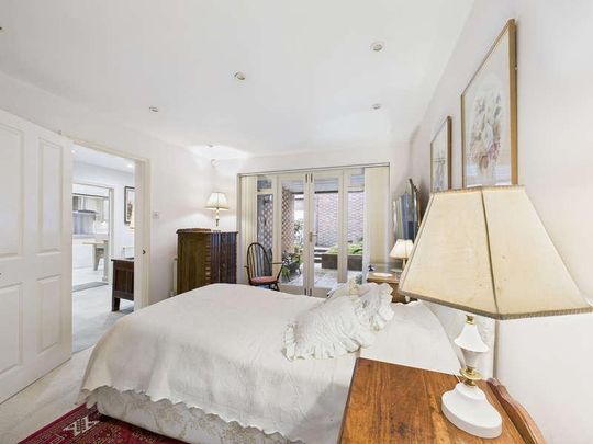 Dashwood Court, Aston Rowant, Watlington, Oxfordshire, OX49 - Photo 1