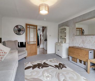 2 bedroom semi-detached house to rent - Photo 3