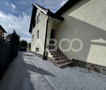 Casa de inchiriat cu 5 camere teren propriu 500 mp Lazaret S - Fotografie 5