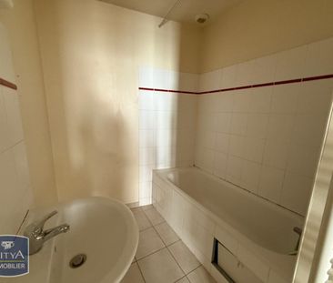 Location Appartement 3 pièces 60m² CHINON 37500 - Photo 5