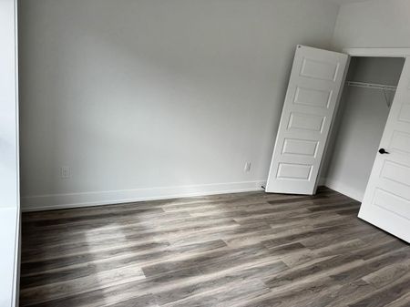 For Lease - 1100 Lackner Place Unit# 313, Kitchener, Ontario - Photo 2