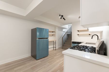 For Lease - 82 Marchmount Road Unit# Unit 1, Toronto, Ontario - Photo 2