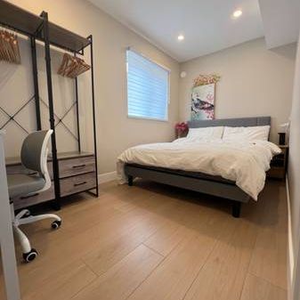 brand-new 2 bed 1 bath laneway house near Cambie - Photo 4