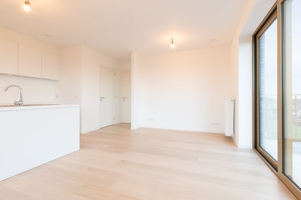 Nieuwbouwappartement met éénslaapkamer te huur in Lokeren - Photo 1