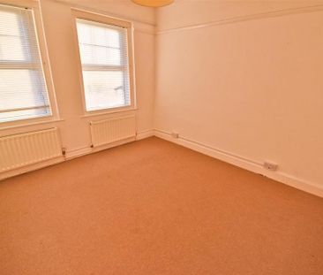 5 bedroom detached house to rent - Photo 6