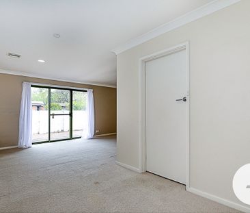 13 Strzelecki Place, Narrabundah ACT 2604 - House For Rent | Domain - Photo 5