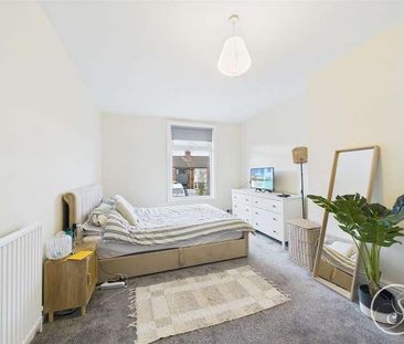 Beech Grove Terrace, Garforth, Leeds, LS25 - Photo 2