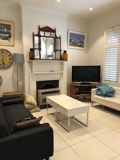 Alexandria - Photo 1