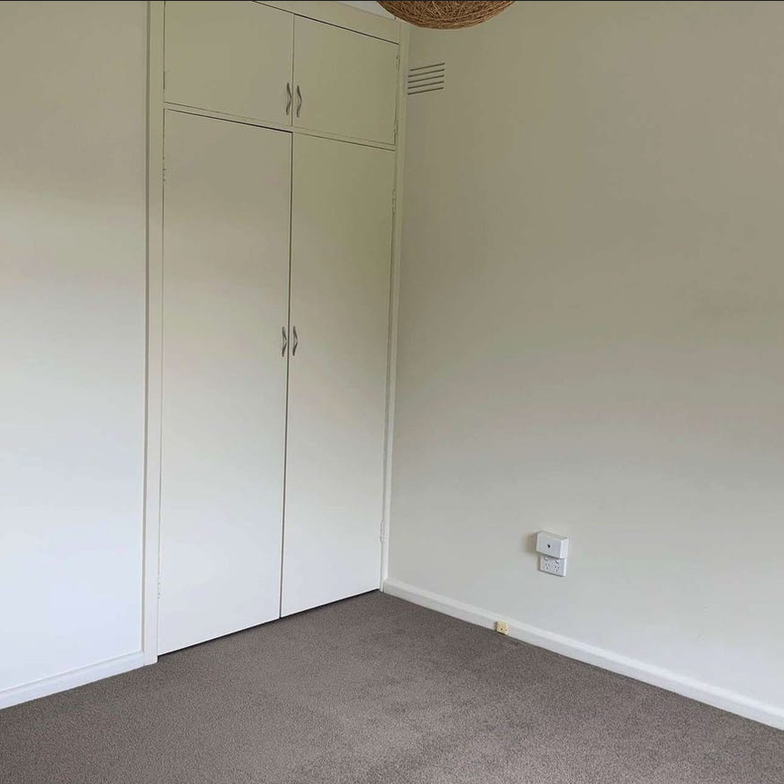 5/5 Willow Grove, Canterbury VIC 3126 - Apartment For Rent | Domain - Photo 1