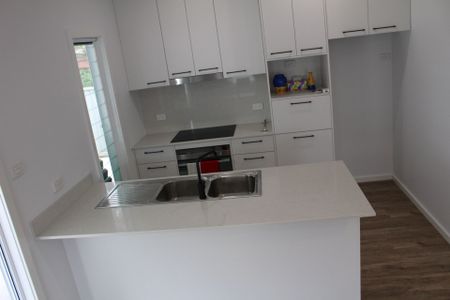 Centrally Located Beach House - Photo 2