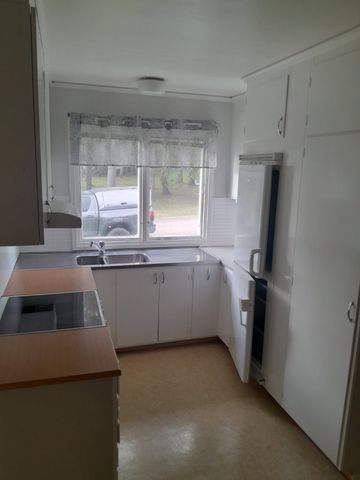 Småkullavägen, Larv - Foto 3