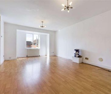 Boscawen Way, Thatcham, Berkshire, RG19 - Photo 2