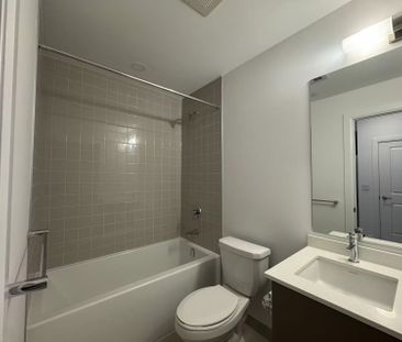 For Lease - 3240 William Coltson Avenue Unit# 206, Oakville, Ontario - Photo 4