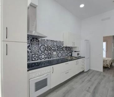 Alquiler de piso en Avenida Blas Infante - Photo 4