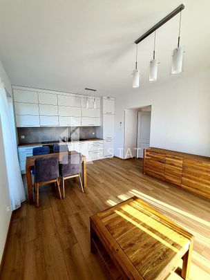 Atrakcyjne mieszkanie na wynajem 3 pokoje plus garaż w Centrum - Photo 1