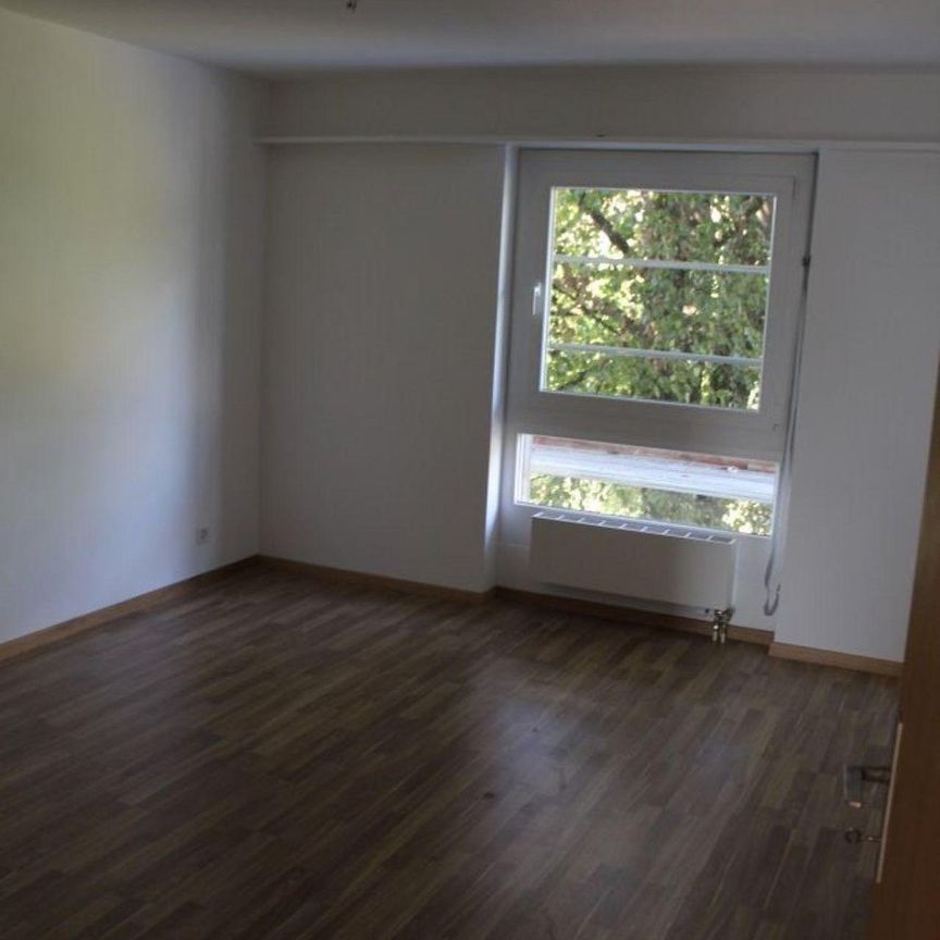 Rent a 5 ½ rooms apartment in Langenthal - Photo 1