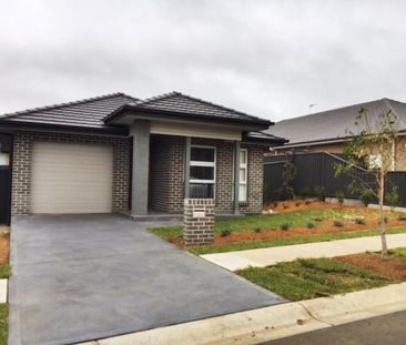 Modern 2-Bedroom Home in a Prime Location - Photo 5