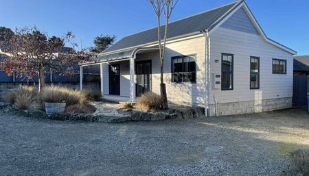 Modern Cottage Living - Photo 5