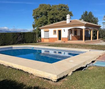 Alquiler de casa o chalet independiente en Carretera de los Bueyes s/n - Photo 2