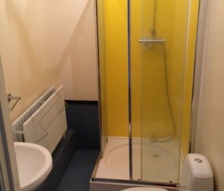 Rooms Available - Photo 6