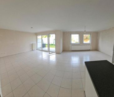 Helle Nichtraucher-Wohnung EG mit Terrasse + Garten - Foto 1