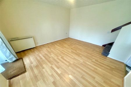 Byron Road, Boyatt Wood, SO50 - Photo 2