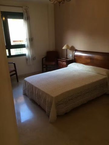 Avinguda de lInstitut Obrer de Valèncià, Valencia, Valencian Community 46013 - Photo 3