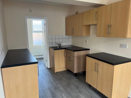 1 bedroom maisonette to rent - Photo 3