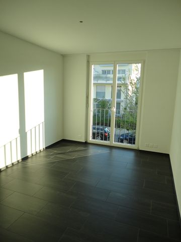 4.5 Zimmerwohnung in Nänikon - Photo 3