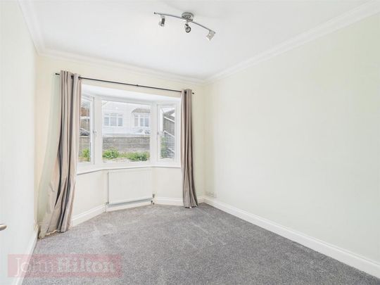 2 bedroom detached bungalow to rent - Photo 1