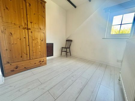 4 bedroom bungalow to rent - Photo 4