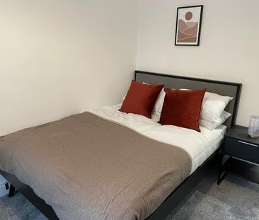 Room in a Shared House, Chester Road, B73 - Photo 1