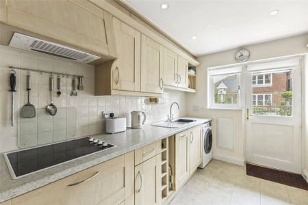 2 bedroom terraced house to rent - Photo 5