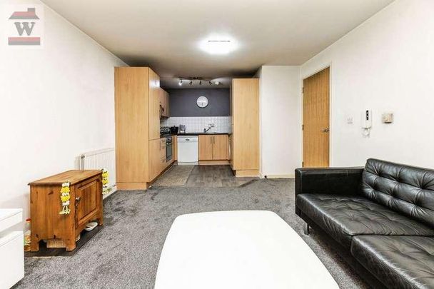 Academy Place, Isleworth, TW7 - Photo 1